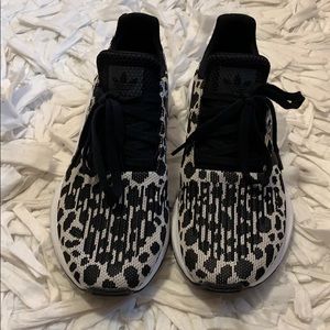 Adidas swift run